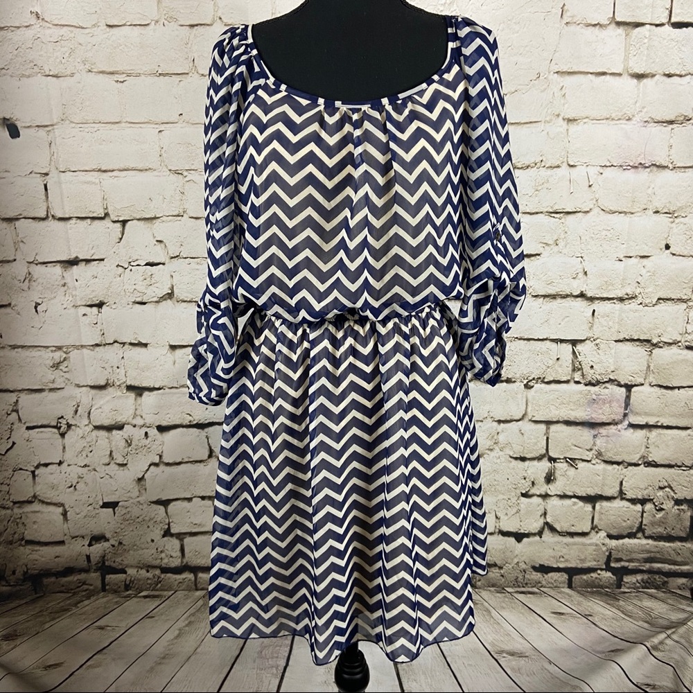 🦊Speechless Chevron Print Dress size large
